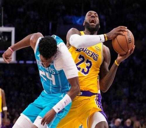 河南队热身,赛力克长春,亚泰,九游体育官网,JiuYou,SPORTS,九游体育中国官网,JiuYou体育平台,九游体育服务